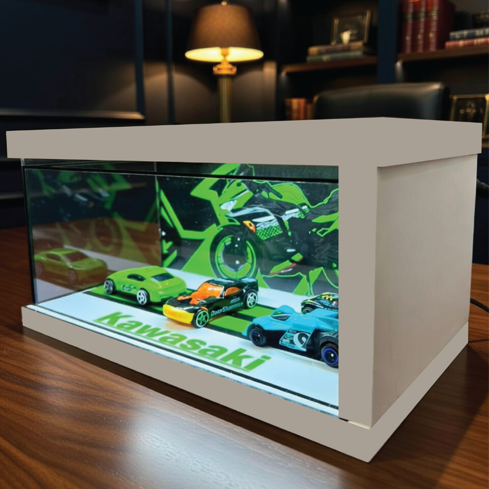 Kawasaki Showroom Car Diorama 🟢🏍️